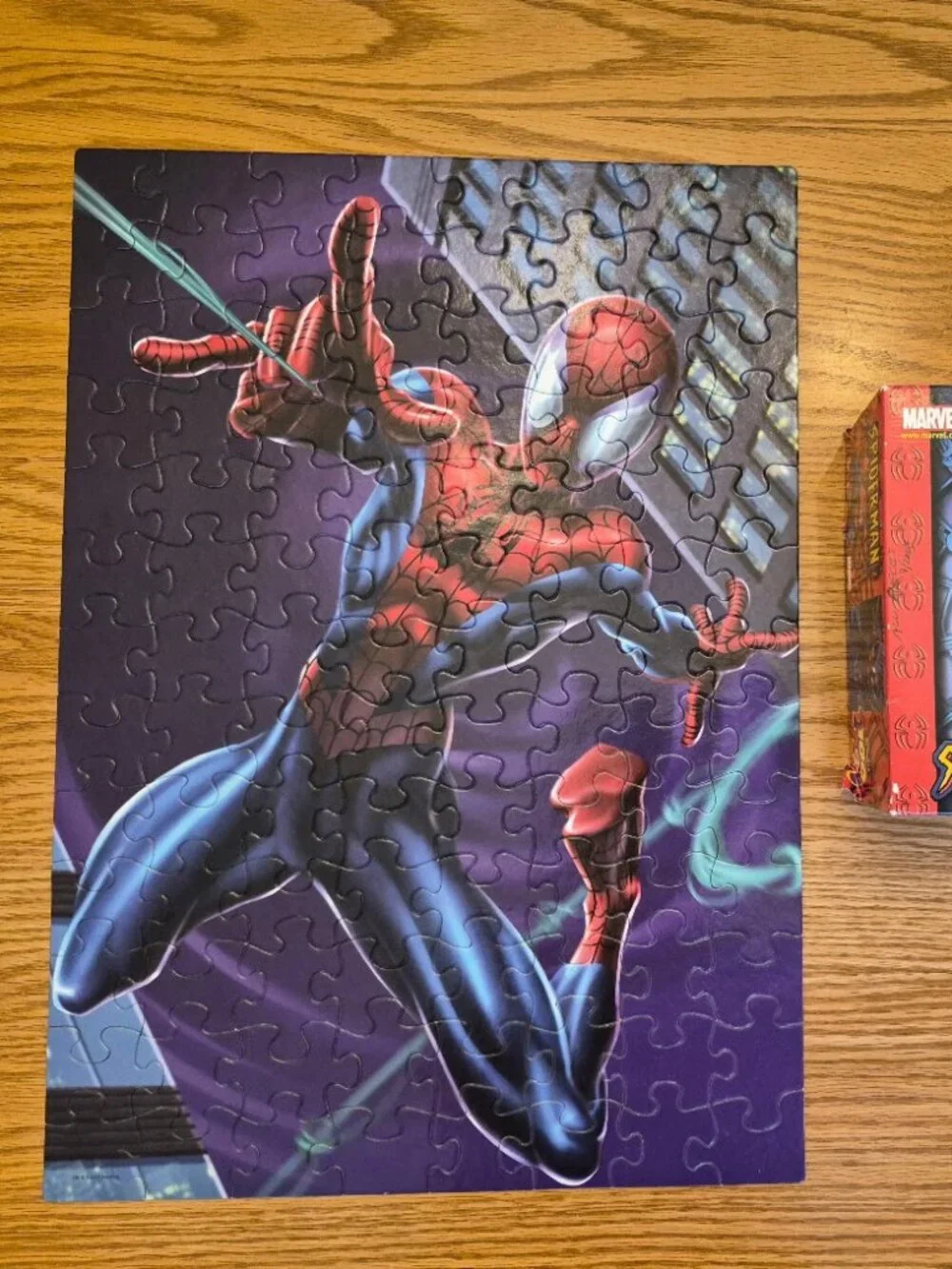 100 Piece Spiderman Jigsaw Puzzle